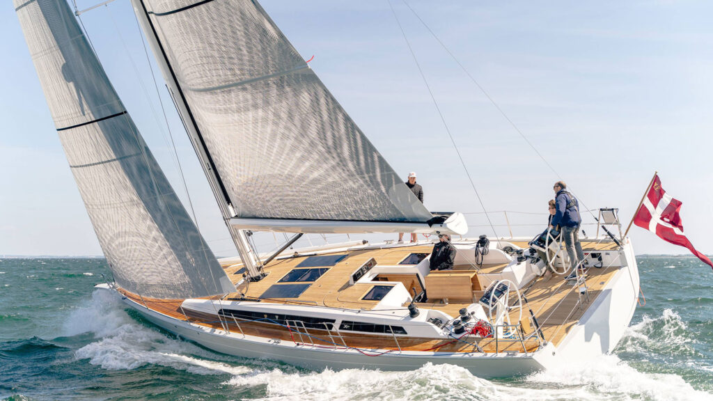 Yacht with Machine Vision integrated