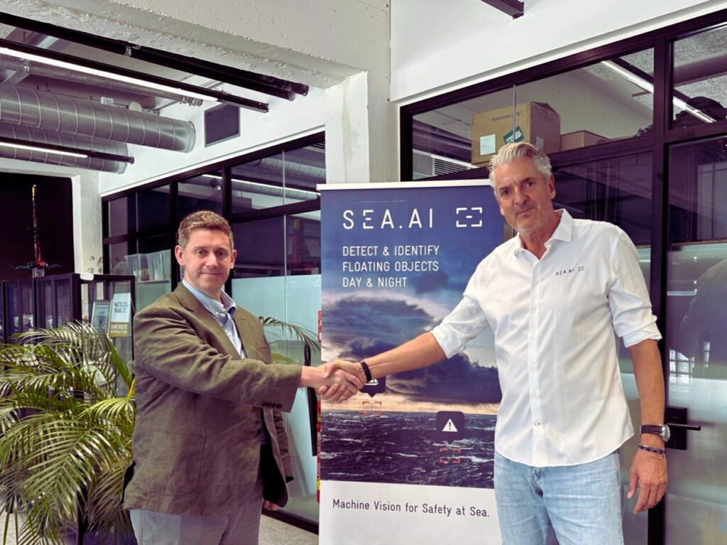 Scott Middleton (Head of Global Sales) and Marcus Warrelmann (CEO)